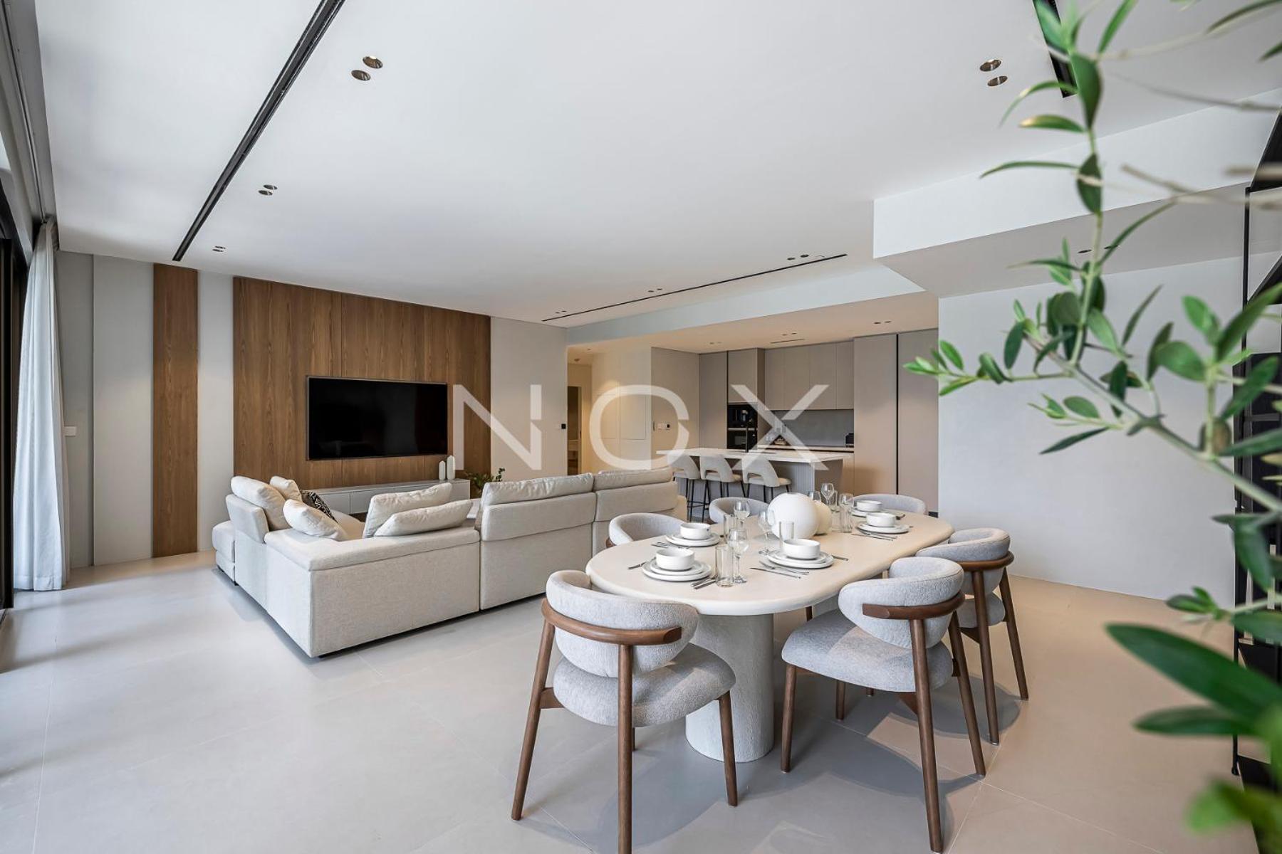 Unwind In Style Of This Grand 2Br Citywalk 12 Apartment Дубай Екстериор снимка